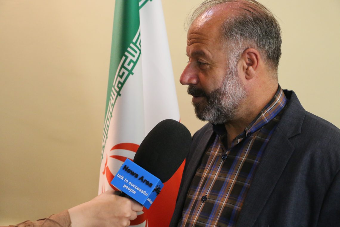 امروزه رسانه قدرت برتر را خط و مشی می دهد