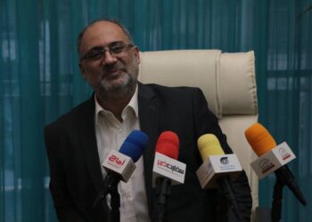 فرق آموزش مدیریت و کوچینگ مدیران