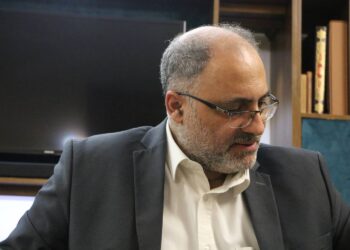 نکسوس وان (Nexus One) املاک و نبرد با پلت فرم ها