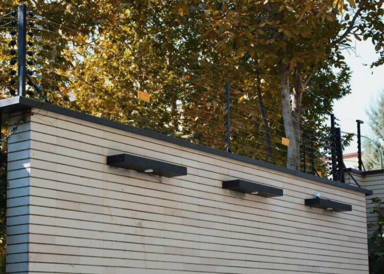 ناگفته های یک مخترع از دزدگیرهای خاص خانه برخی هنرمندان ایرانی