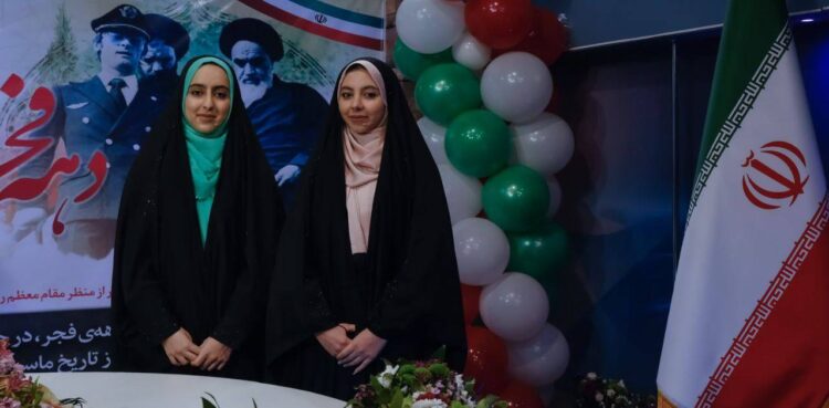 پنجمین شب برنامه (ایران ۴۵) به شهدای مدافع سلامت تقدیم شد