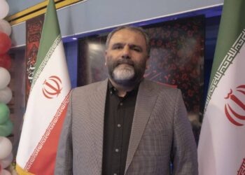 دومین شب برنامه زنده «ایران 45» از شبکه سپهر سیما به امام موسی بن جعفر(ع) تقدیم شد