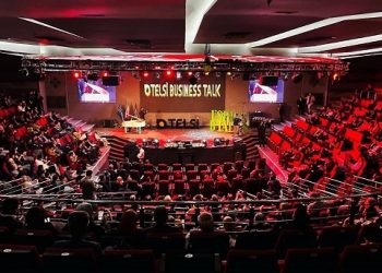 تحلیل، راهکار و آینده‌پژوهی؛ خروجی تلسی بیزنس‌تاک برای مدیران ایرانی