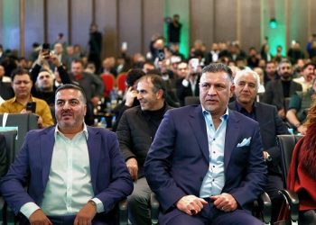 رونمایی رسمی ساعت‌های «ریچنست» با حضور علی دایی؛ آغاز فصل جدید در بازار ساعت ایران